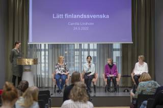 Paneldiskussion mellan projektets forskare.