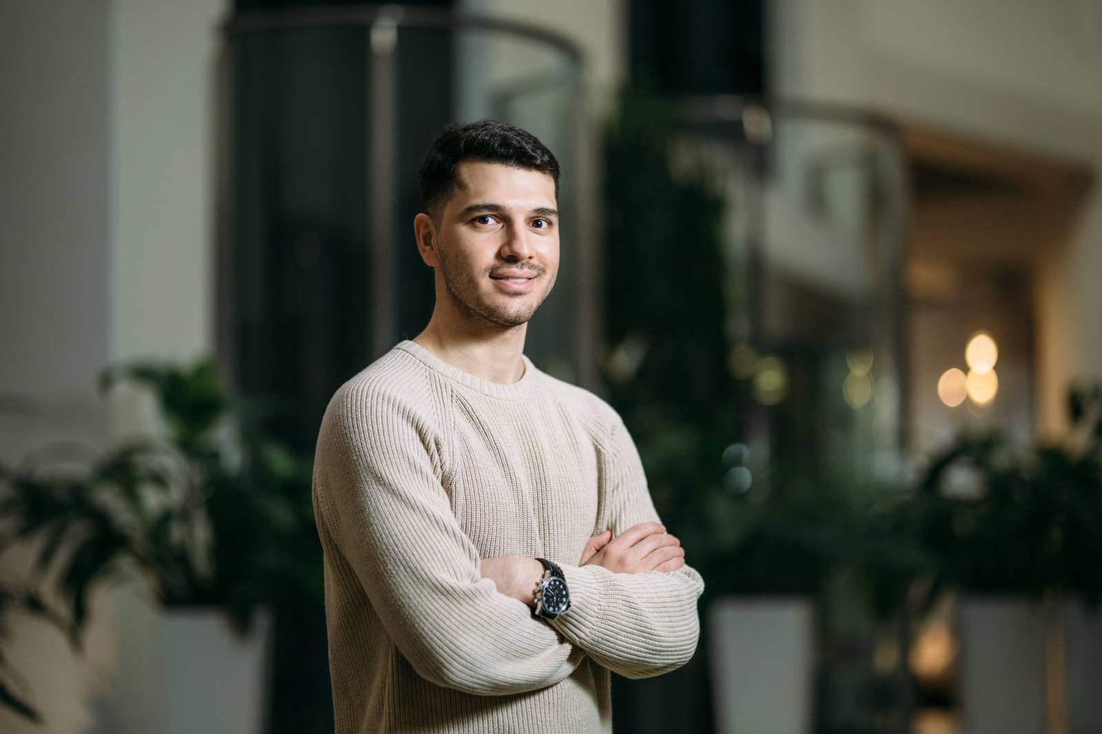 Diplomityöntekijä Mortaza Hashimi