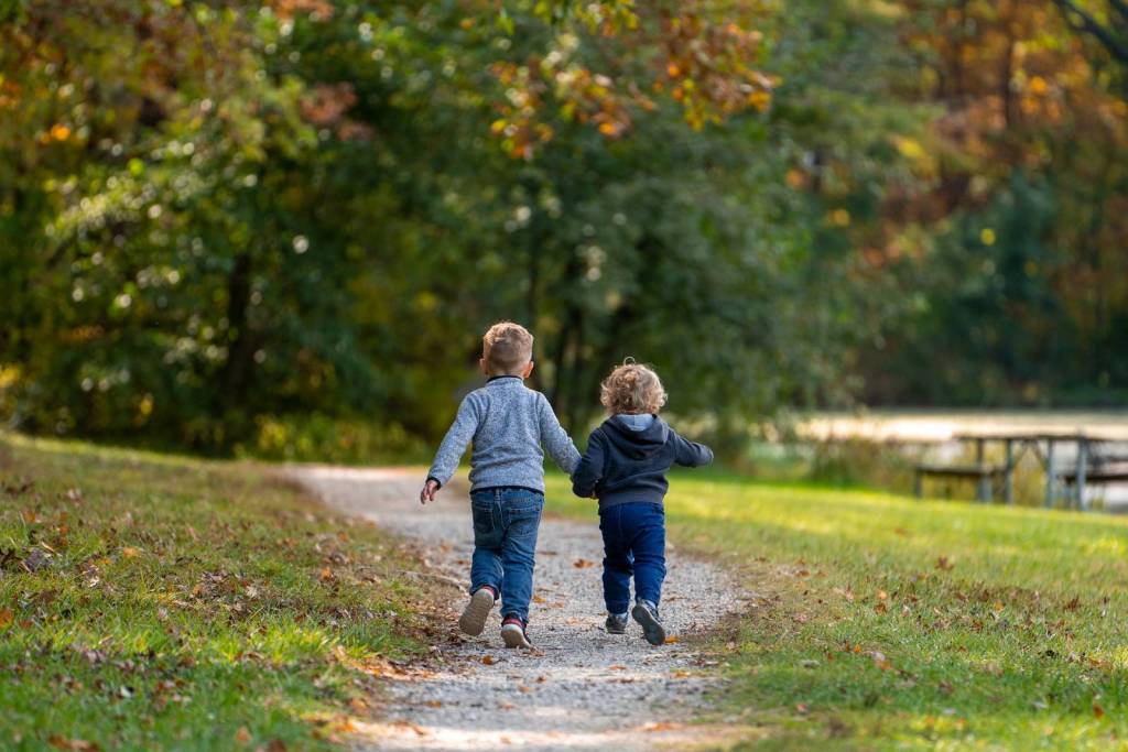 Two kids running
