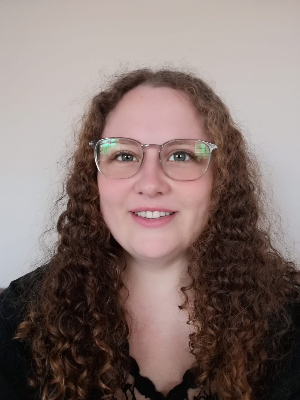 Picture of woman wearing glasses