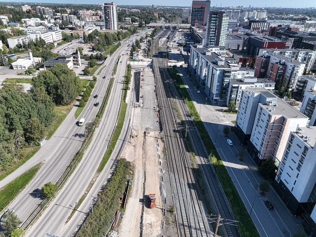 Kuva rata- ja katuverkosta