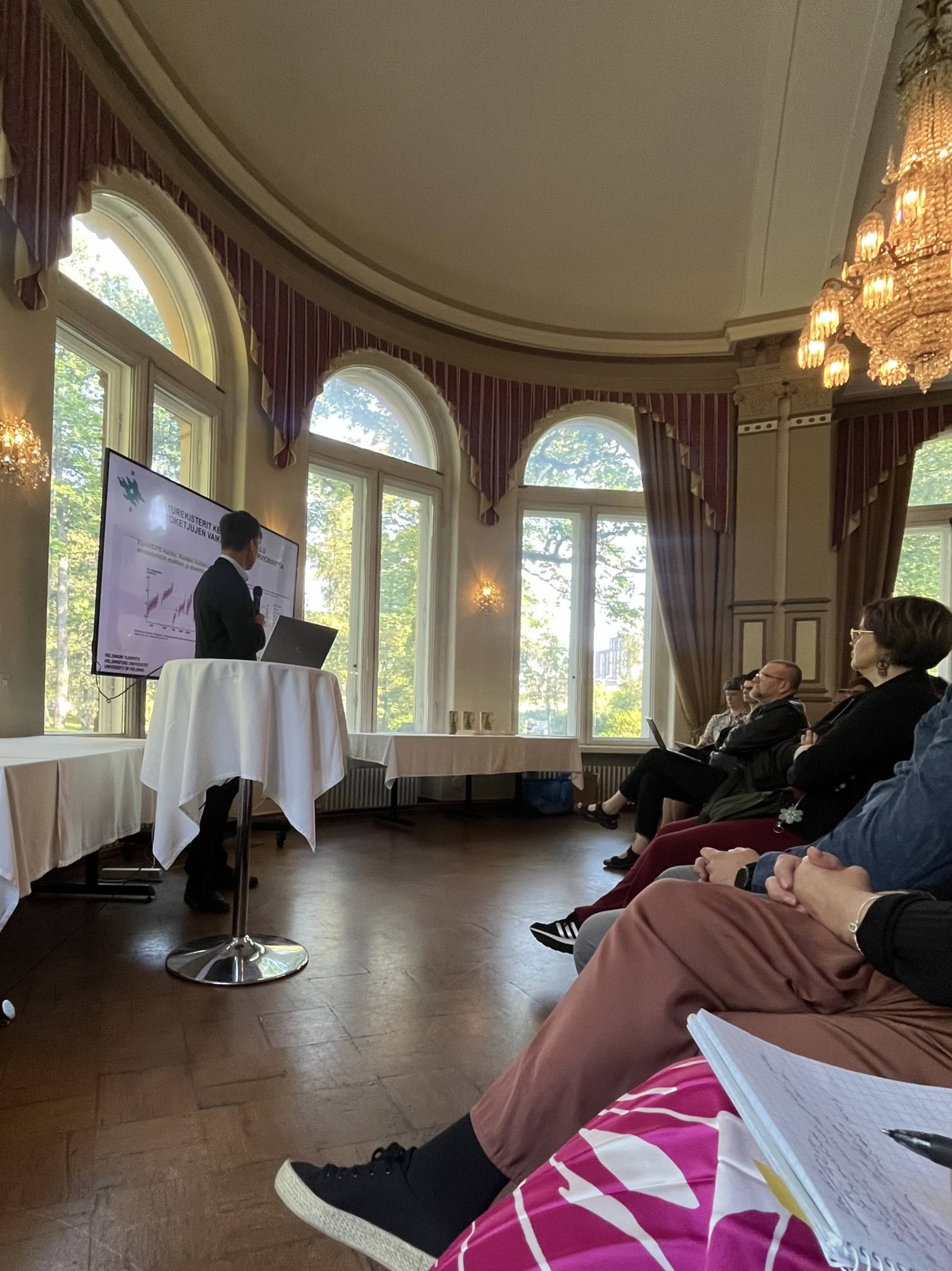 Kuva finlaysonin palatsilta, julkistustilaisuudesta.