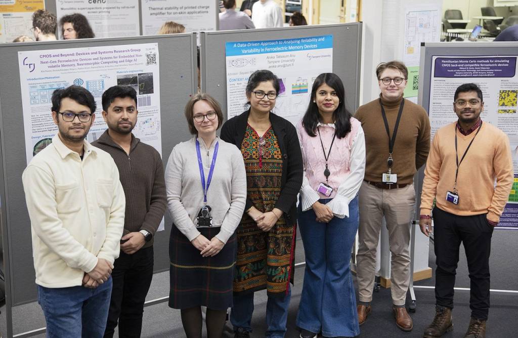 Sayani majumdar with her research group members