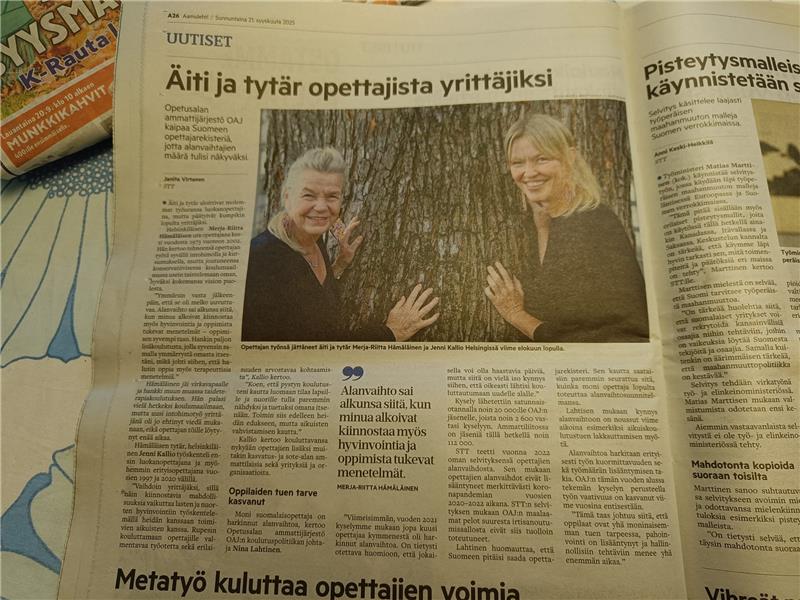 Aamulehti: Äiti ja tytär opettajista yrittäjiksi (21.9.2025, sivu A26)