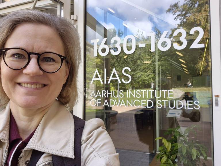 AIAS