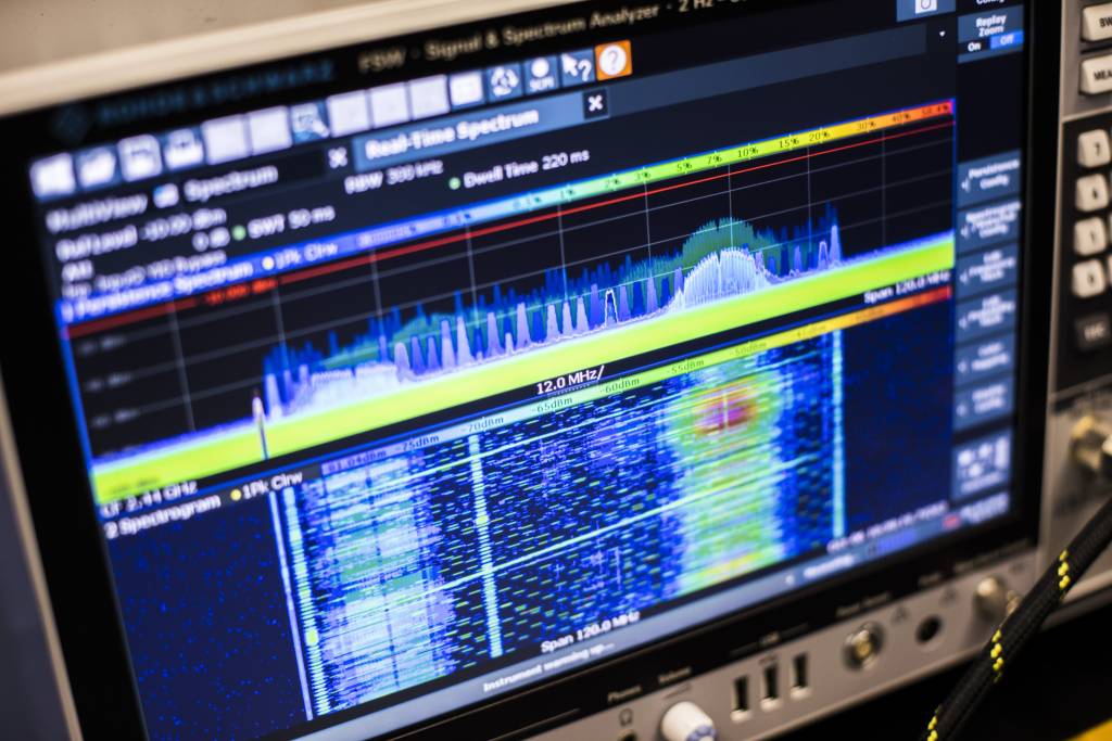 Photo of a spectrum analyzer showing spectrum.
