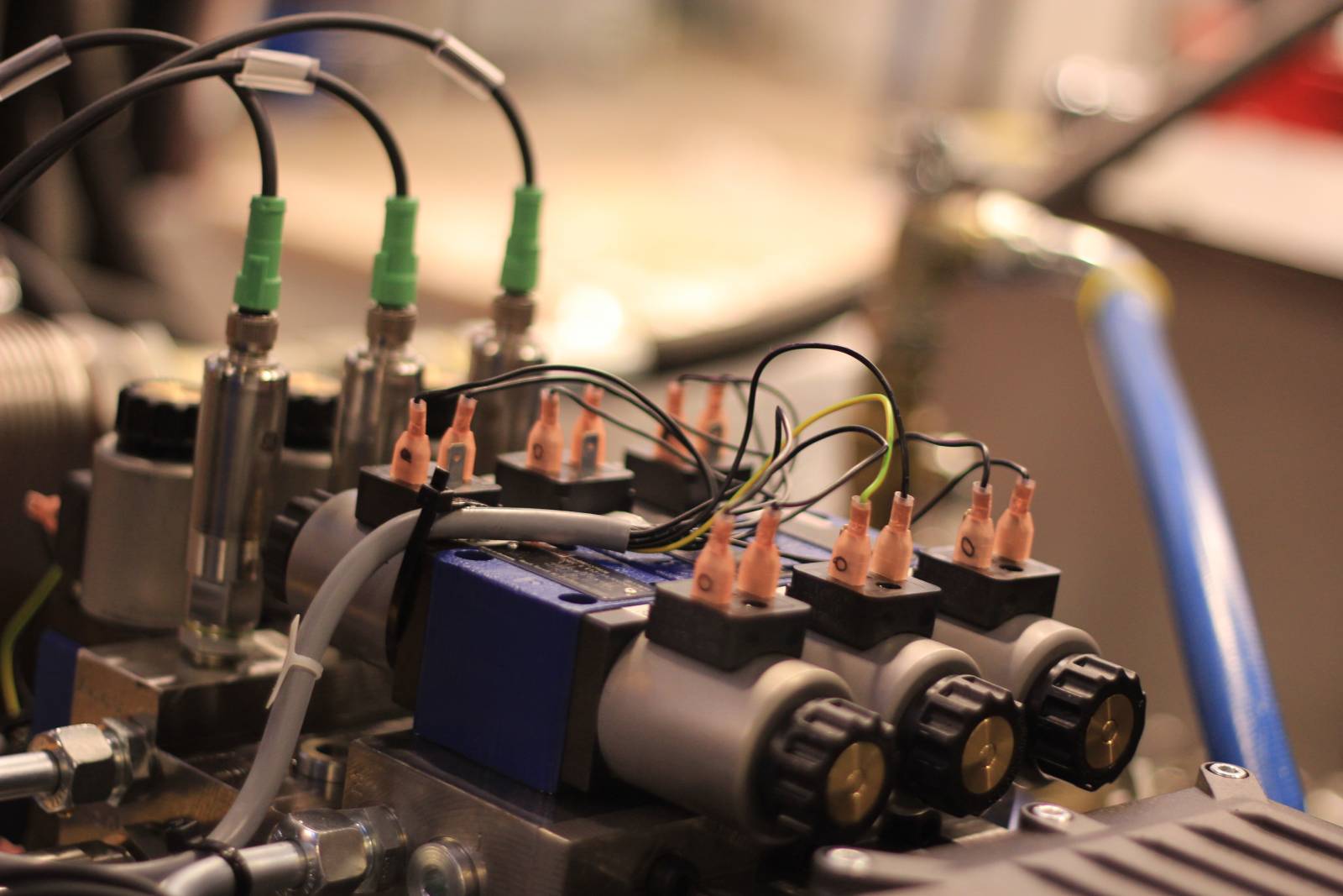 Digital Hydraulics IHA Innovative Hydraulics and Automation