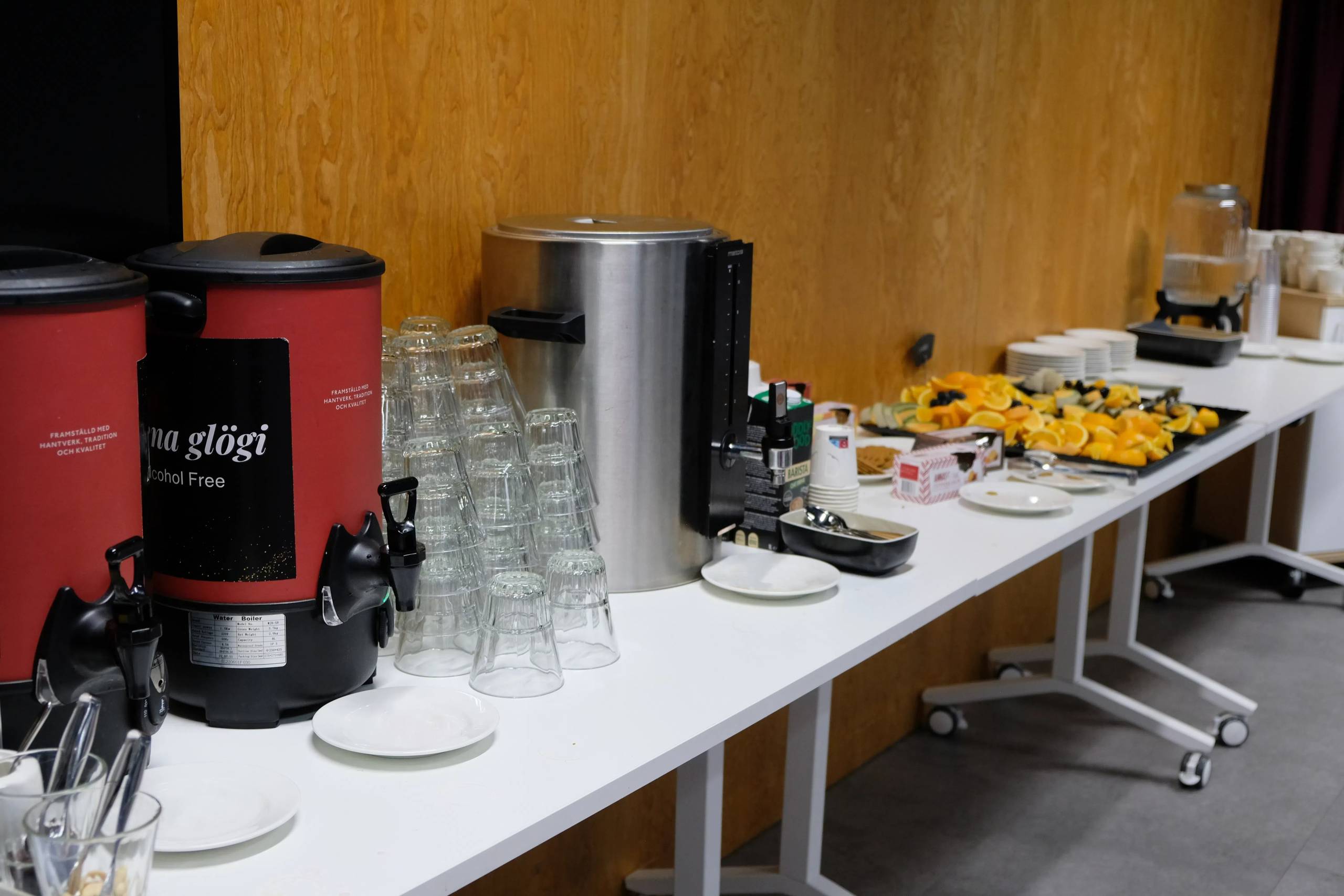 A photo of glögi and other refreshments served at Winter Feast 2024.