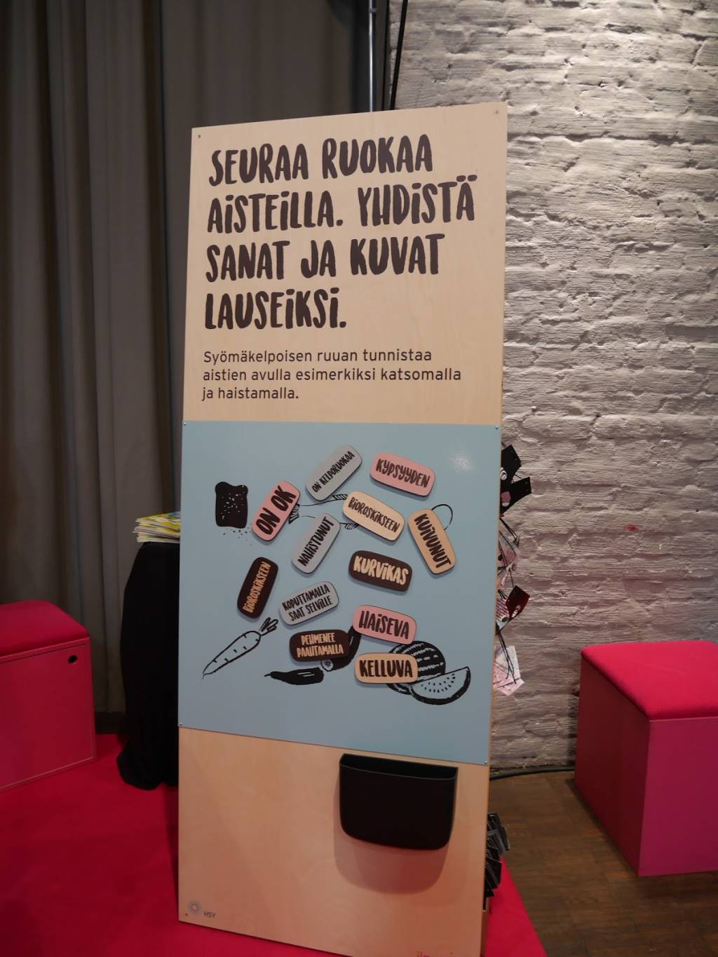 Ruokahävikkiin liittyvä magneettitaulu