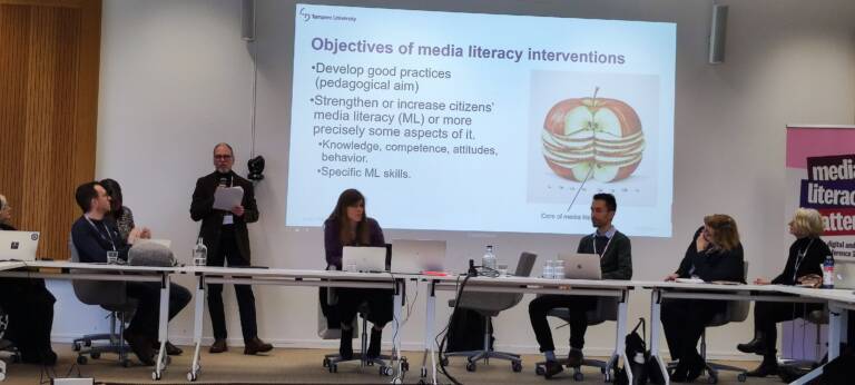 Reijo Kupiainen puhuu Media Literacy Matters -konferenssissa